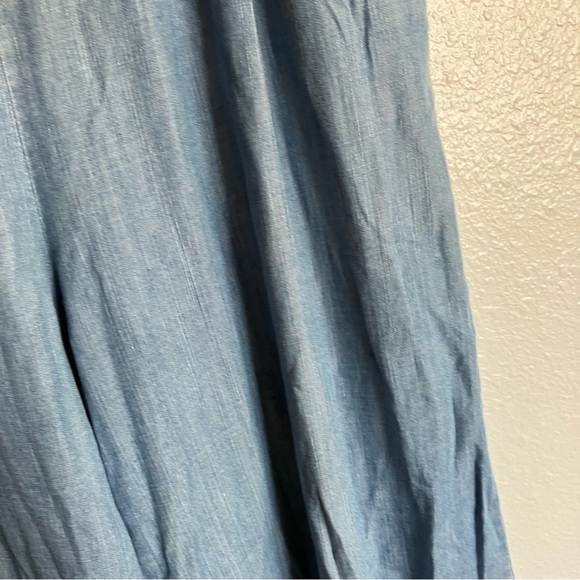 J Crew Pleated Wide Leg Chambray Crop- Size 4 - Picture 2 of 8